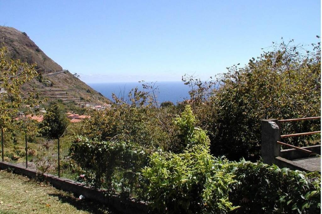 Casa Pedra Cottage Sea And Mountain Views Plus Pool Arco da Calheta  Exterior photo