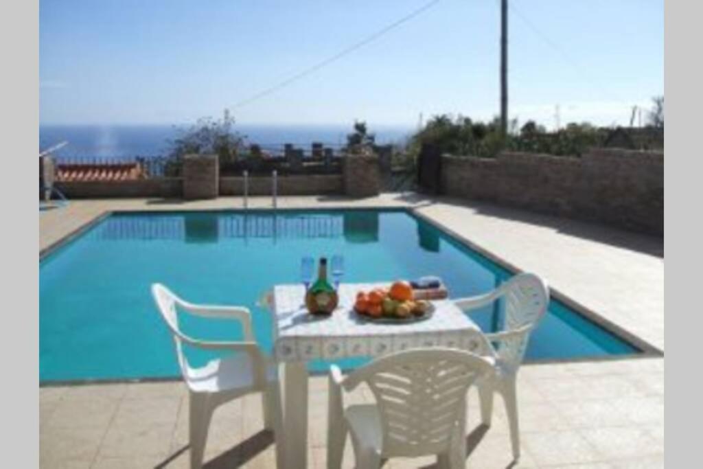 Casa Pedra Cottage Sea And Mountain Views Plus Pool Arco da Calheta  Exterior photo