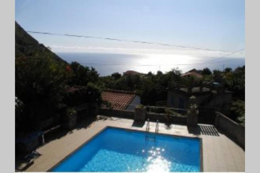 Casa Pedra Cottage Sea And Mountain Views Plus Pool Arco da Calheta  Exterior photo